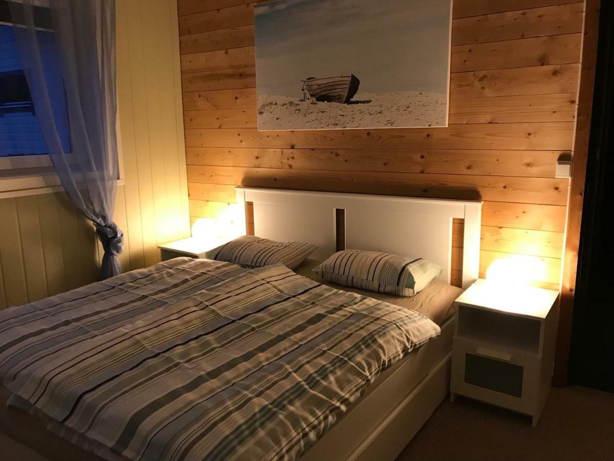 Isfjorden Apartment Dreamvalley מראה חיצוני תמונה